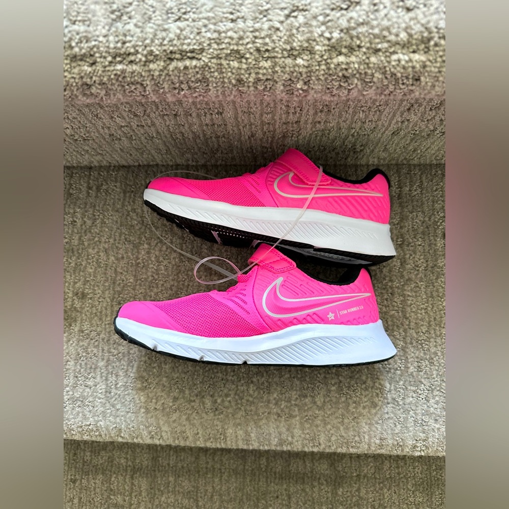 Nike star Runner 13.5 C girls shoes